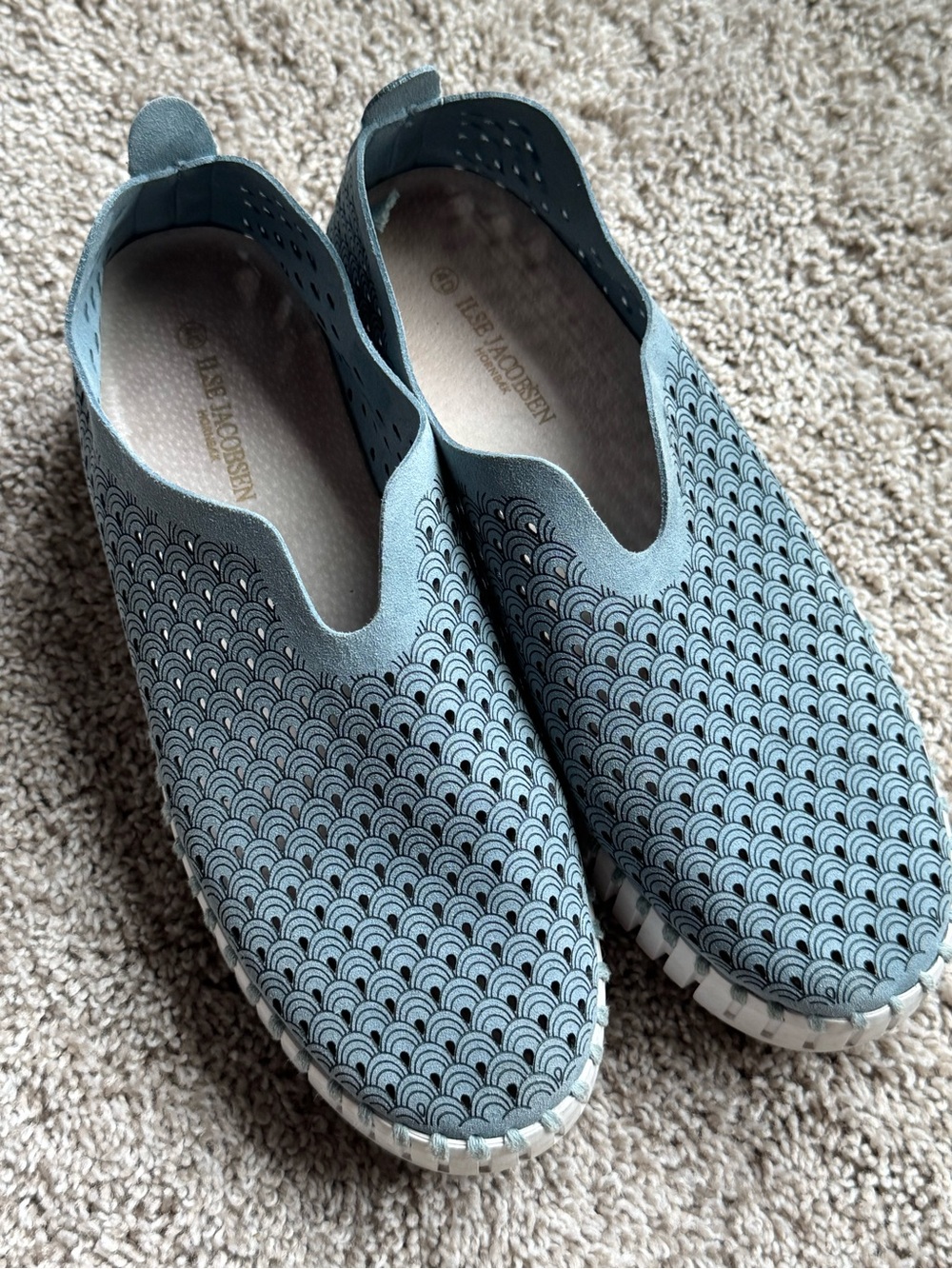 Isle Jacobsen Tulip 139 Slip-On Shoes Blue Women's 39EU (US 9)